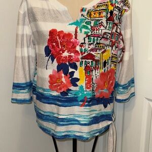 Onque Casual Colorful Floral and Cityscape Women's Top size Large